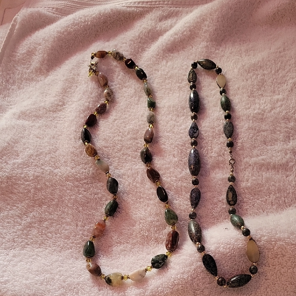 Elegant Multicolor Beaded Necklace Set